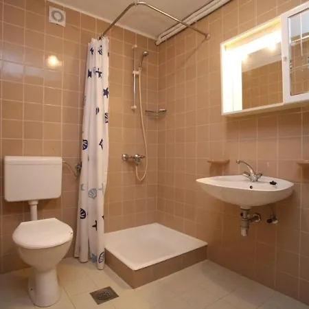 In With Terrace, Wifi Apartment *