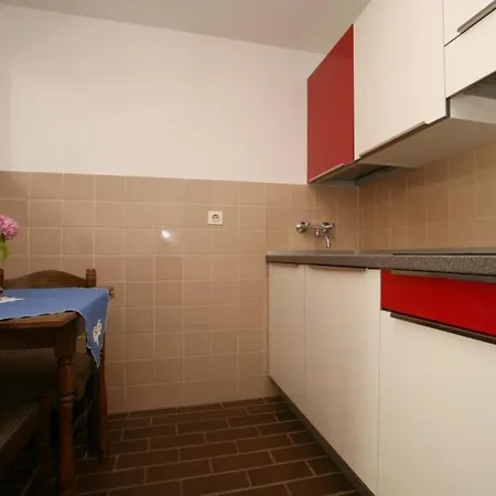 In With Terrace, Wifi Apartment