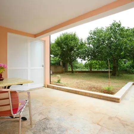 Apartmán In With Terrace, Wifi *